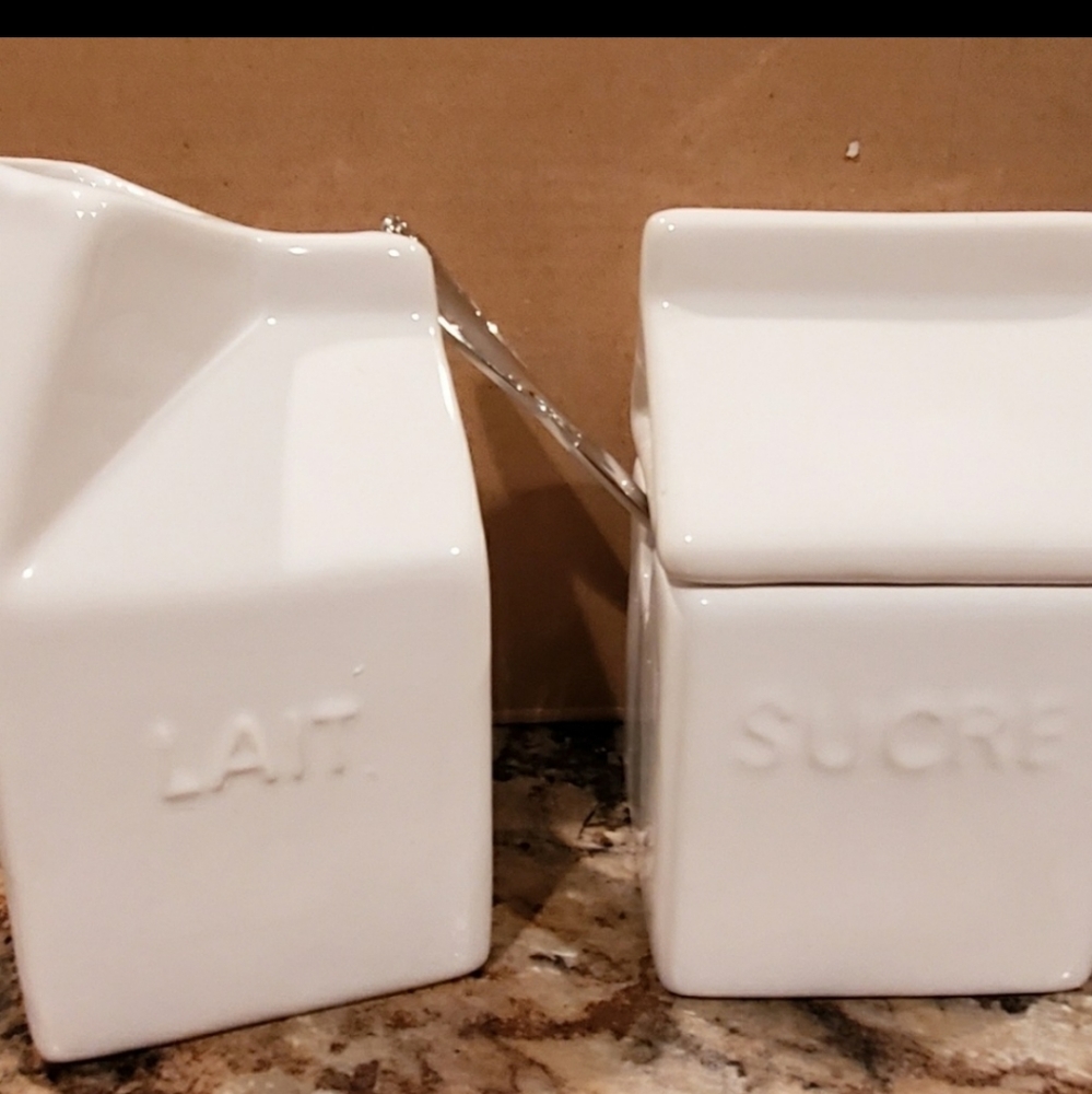 White sugar & cream containers farmhouse style